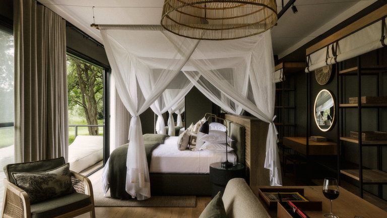 Zambezi Sands by Batoka Luxury Tented Suite