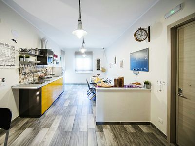 Capodimonte Apartment-300mt Subway – Parking