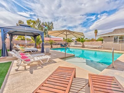 5 Stars 5BDR .5 ACR LOT Big Pool & Game Room!