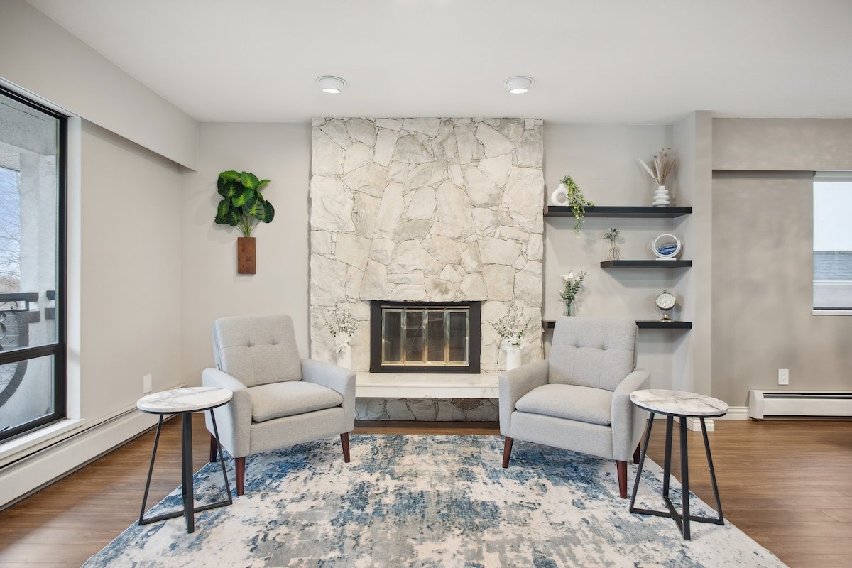 Spacious Retreat w/Garage, Arcade, and Pickleball gallery image 2