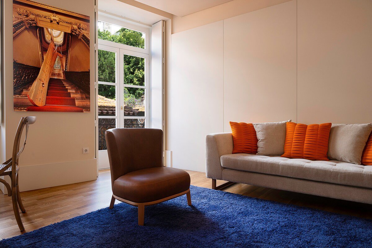 Ribeira Trendy Flat in medieval Mercadores Street gallery image 5