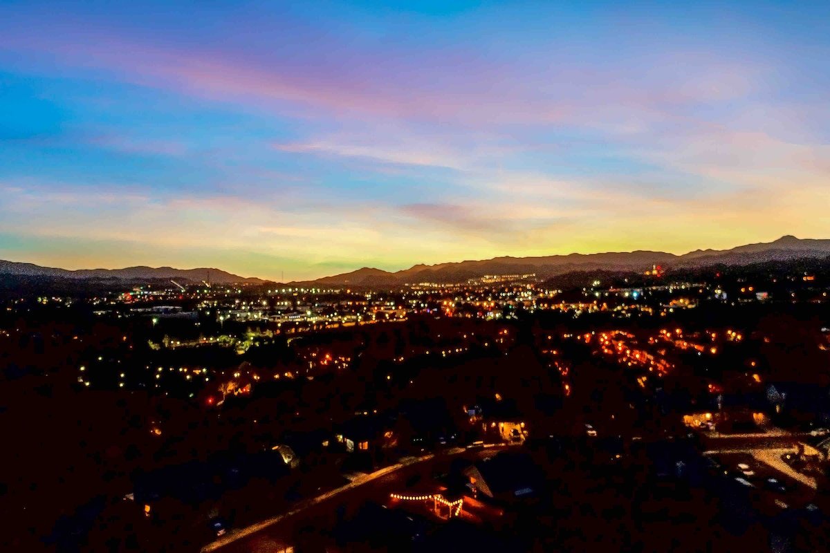 Heart of Valencia California gallery image 5