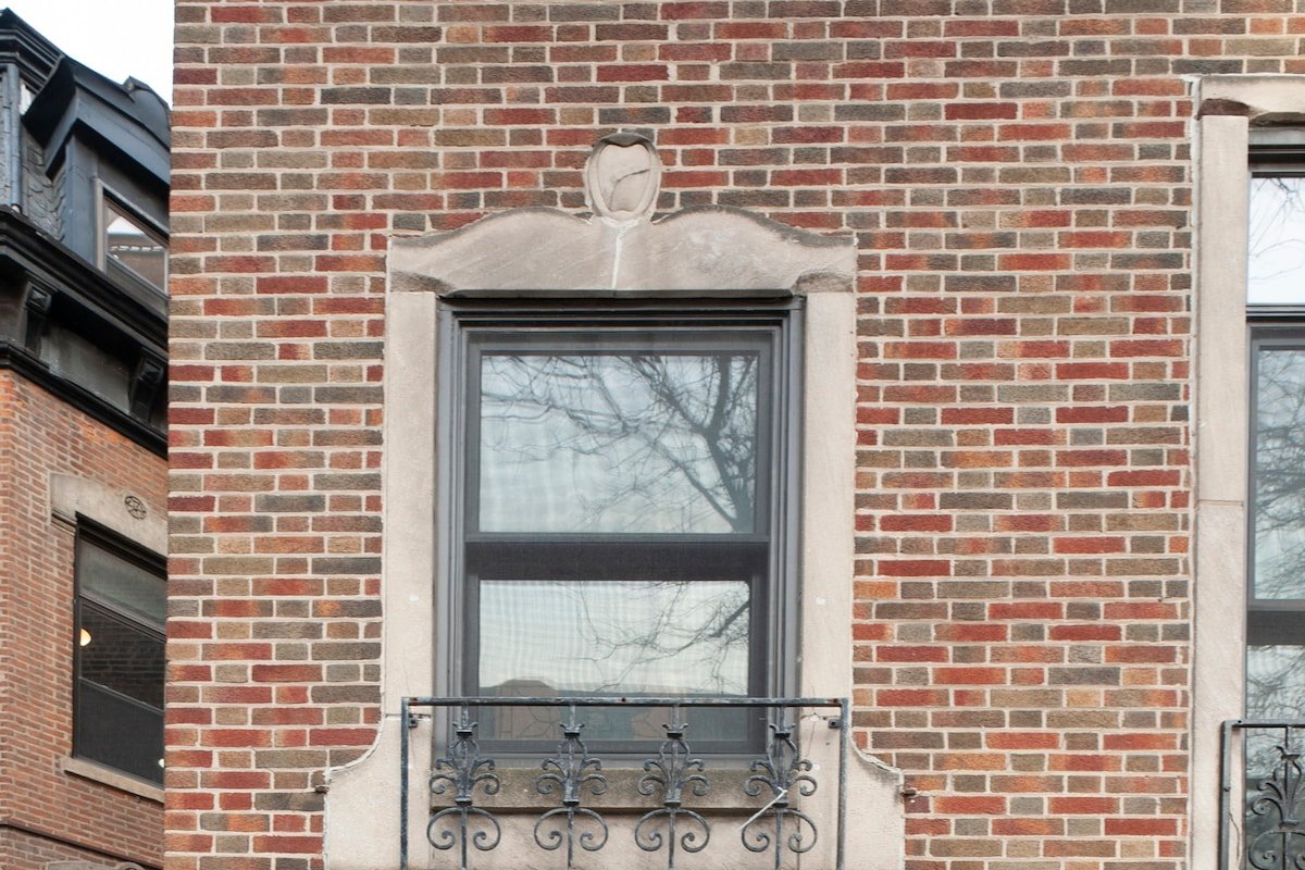 Downtn mansion, host weddings, events, reunions 🎈🎈 gallery image 3