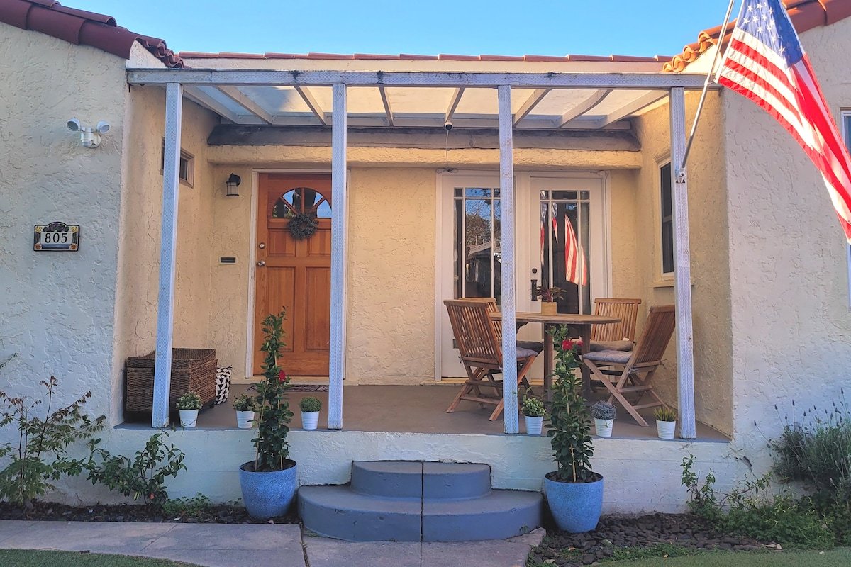 Home in Venice Beach, Family-Friendly, Hot Tub! gallery image 3