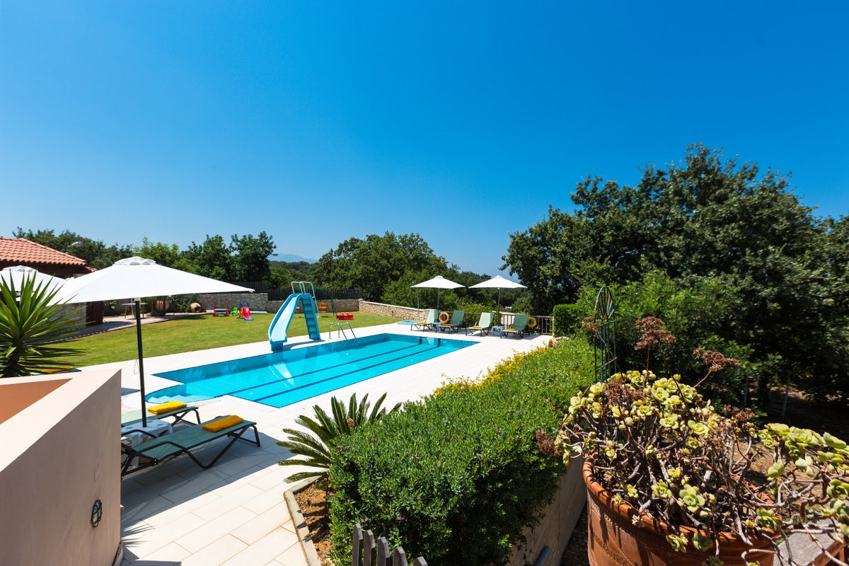 Sunset Nature Stay | Family Oasis w/ Playground!