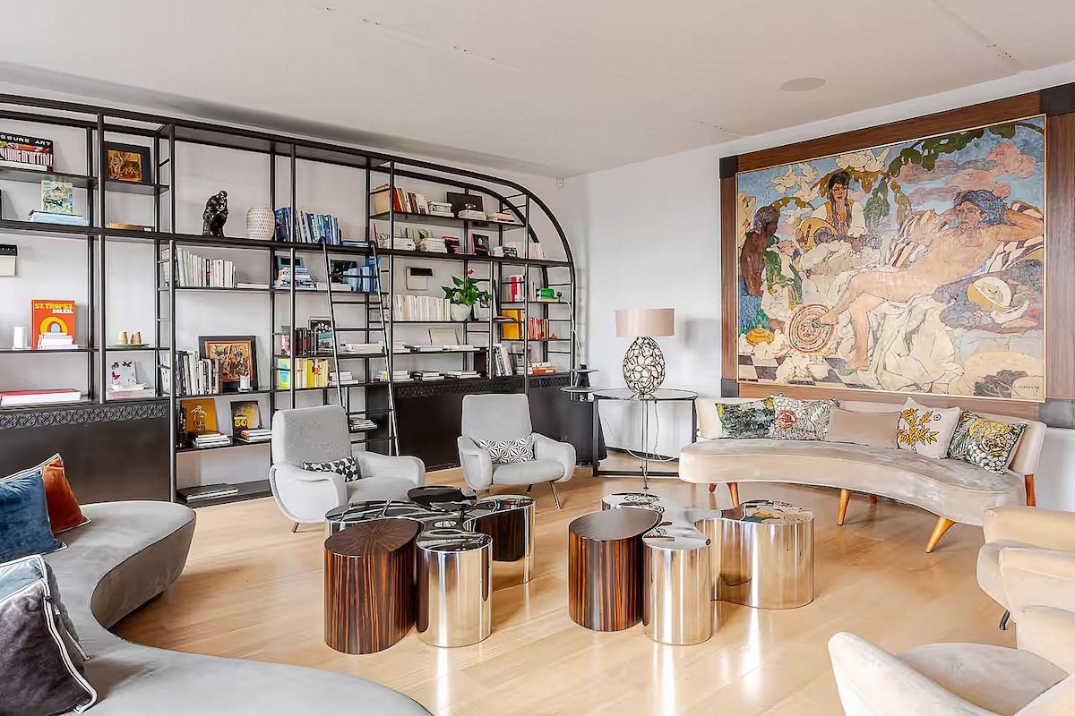 Par134 – Stunning apartment in St Germain des Prés gallery image 4