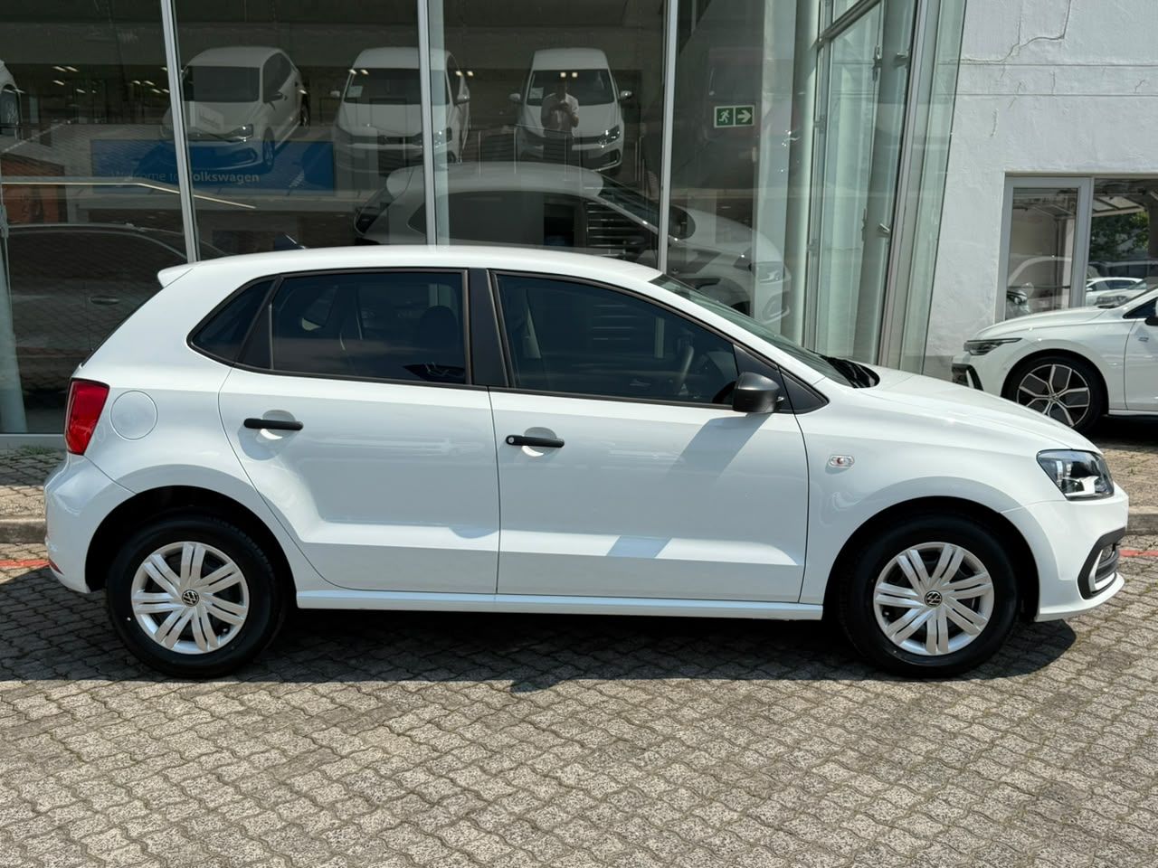 Used car gallery