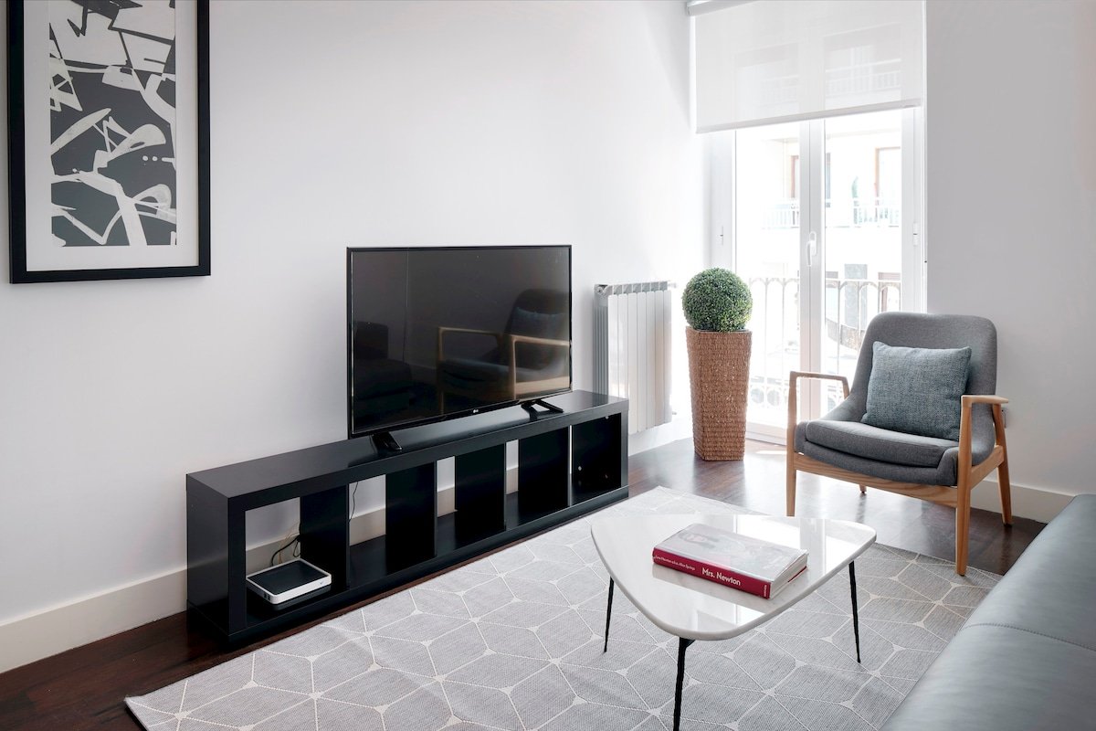 Marina by FeelFree Rentals gallery image 3