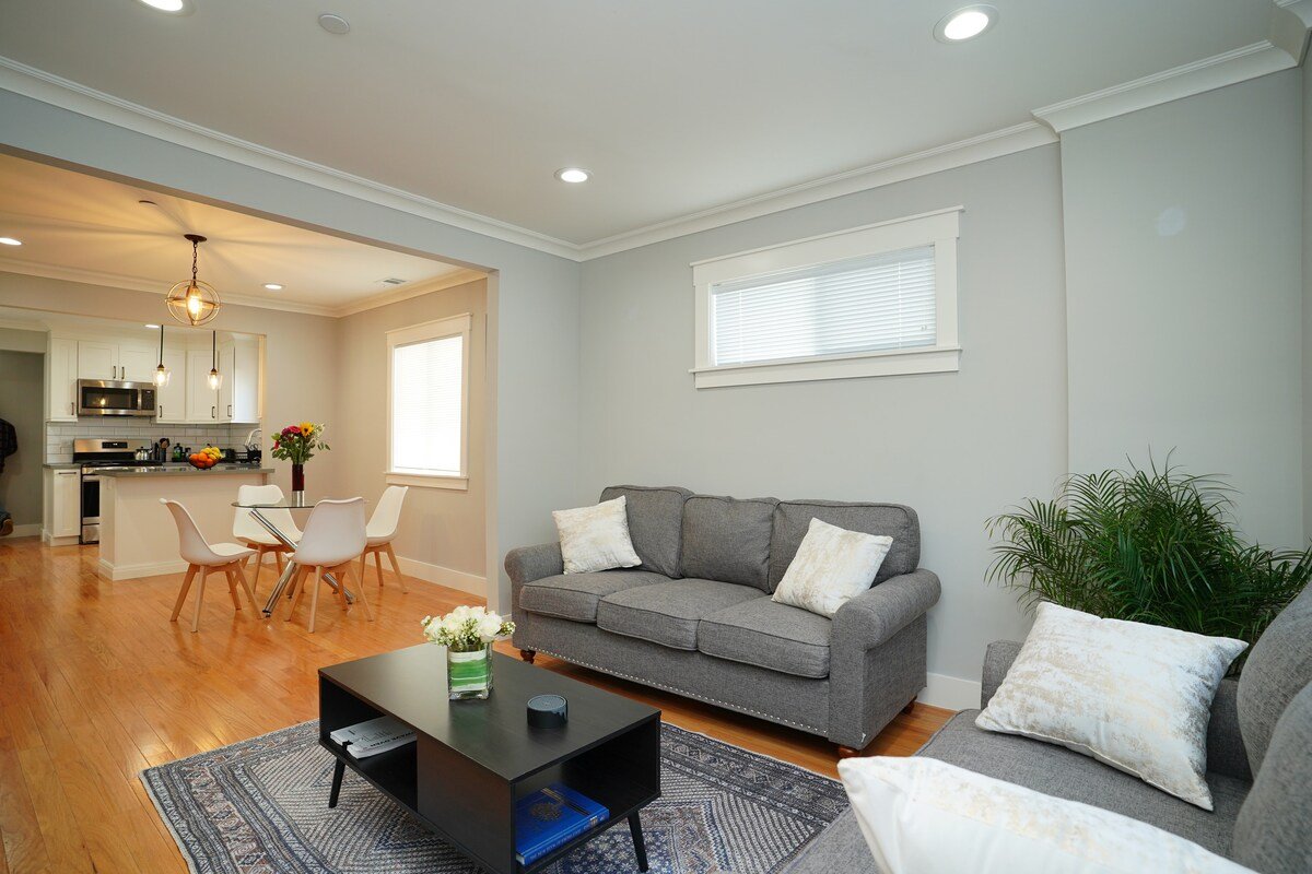 Brand New clean lovely house close to everywhere gallery image 2