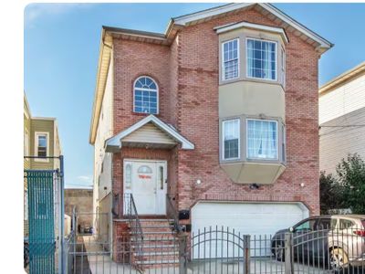 Comfortable 5BR Retreat | Near EWR & Free Parking