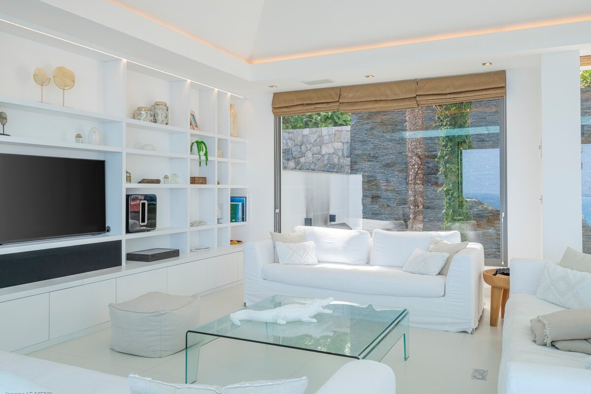 Loukoko gallery image 3