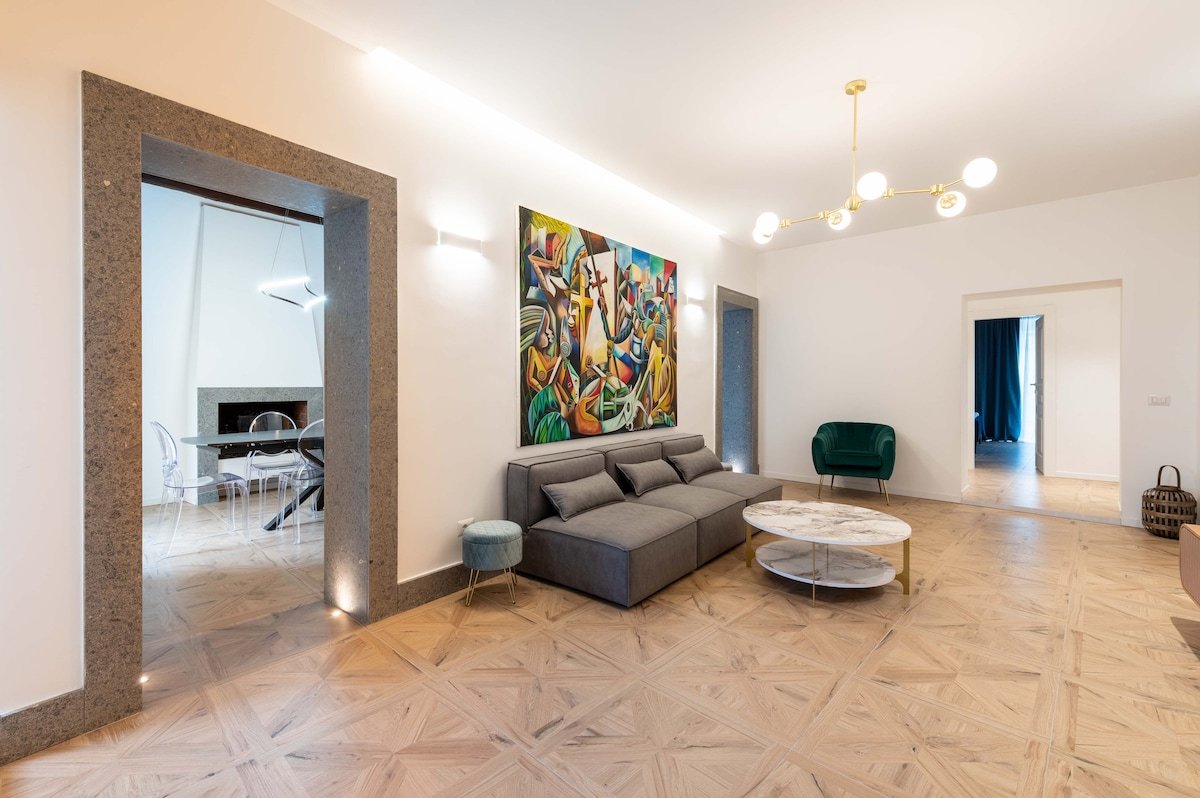 Trevi Luxury Design Apartment with Terrace gallery image 3