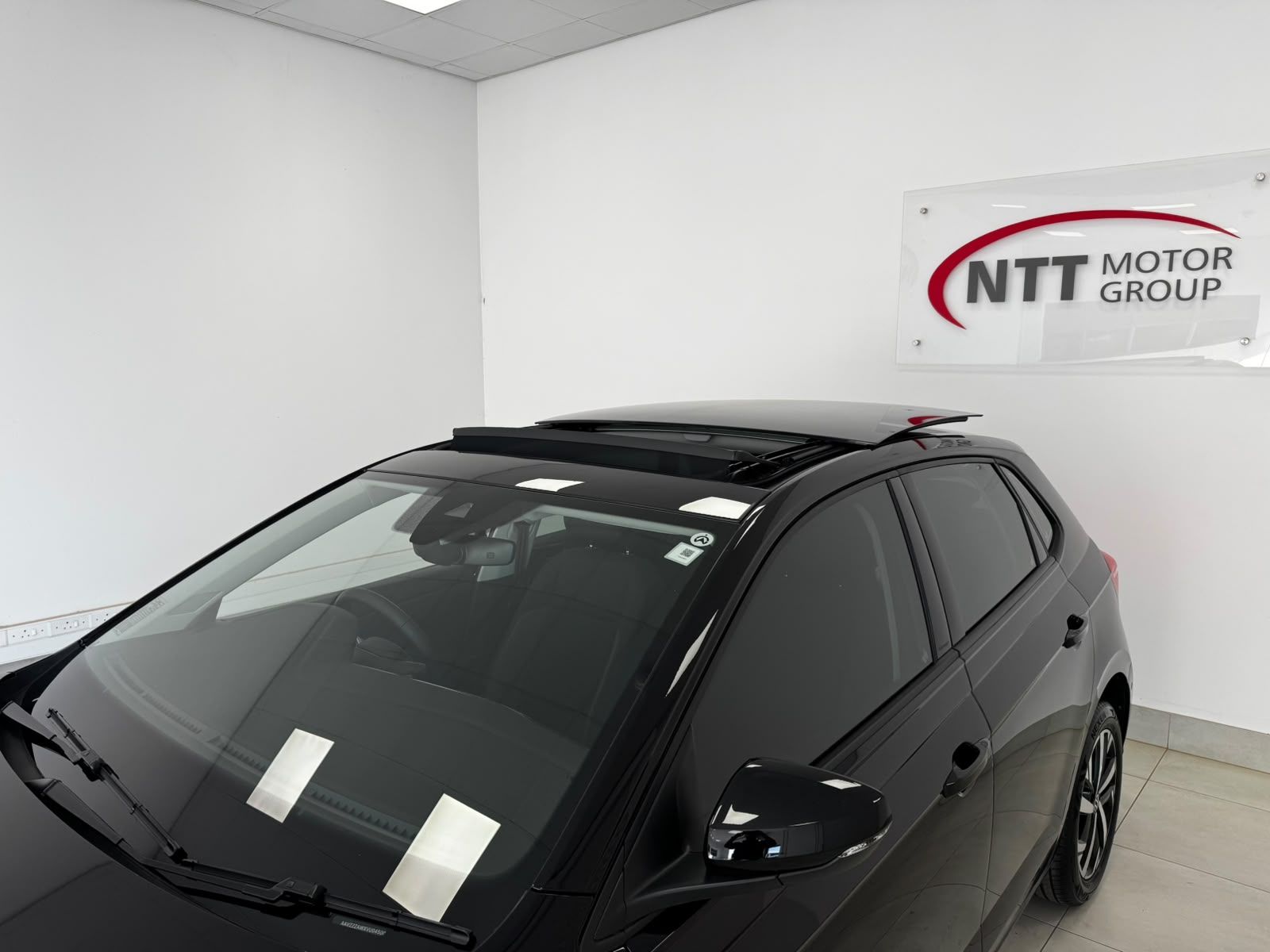 Used car gallery