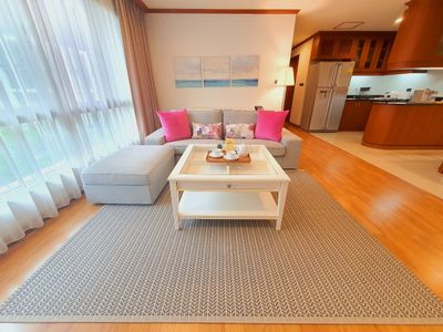 Monthly Lovely Morning Light Suite Thonglor