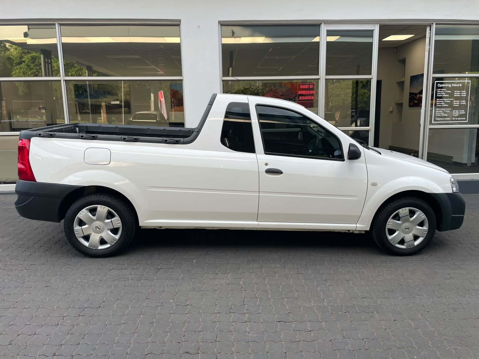 Used car gallery