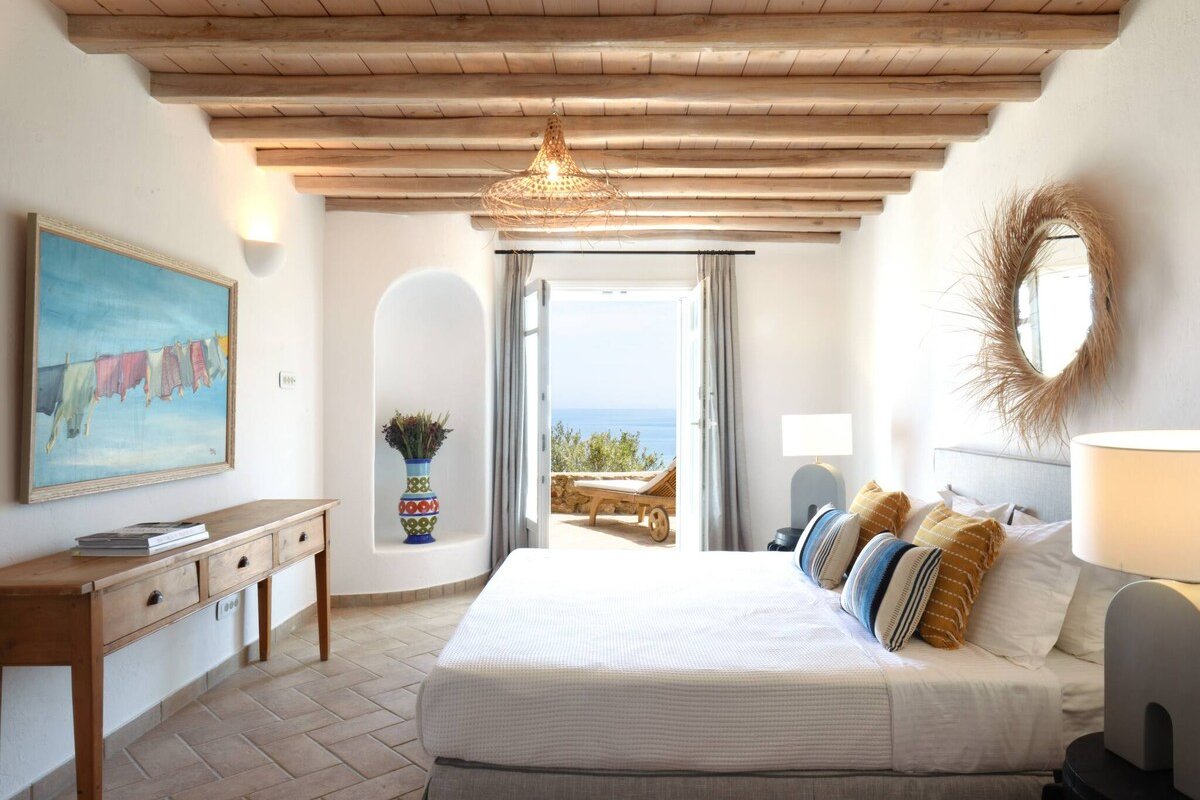 Villa Leo – Sea View Elegance & Infinity Pool gallery image 4