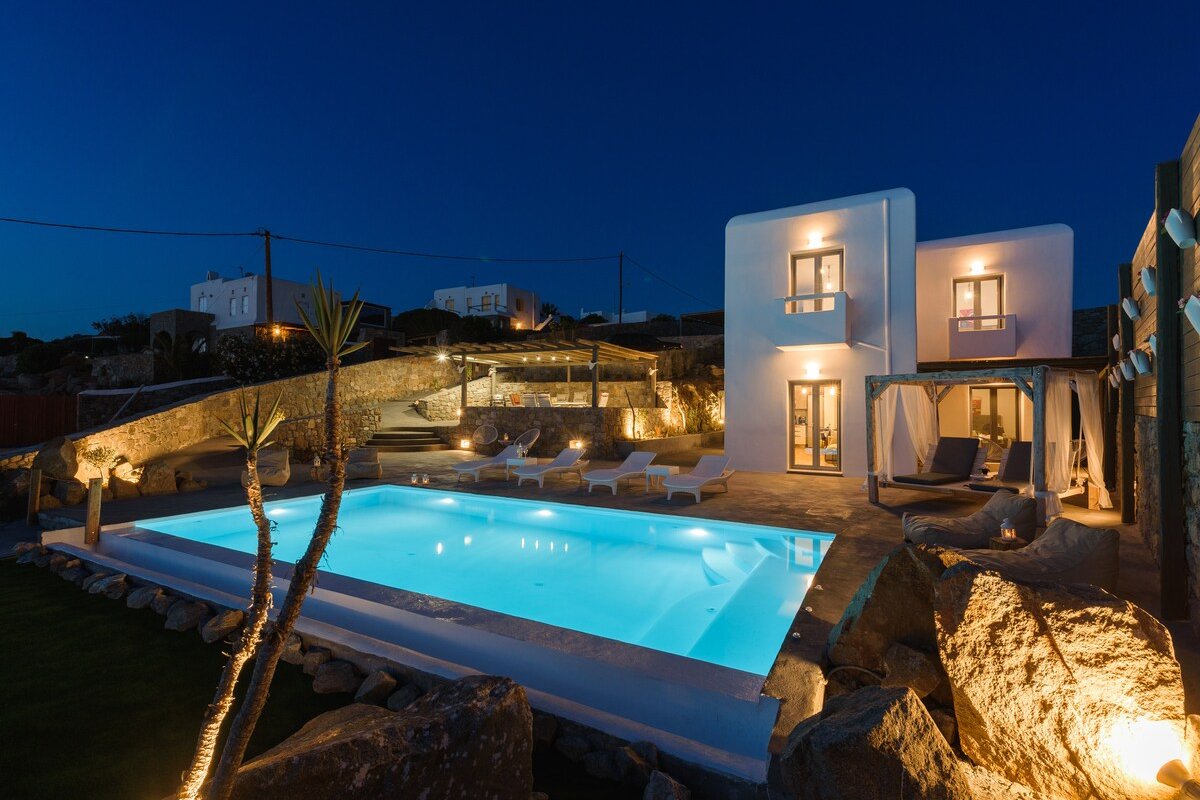 Cycladic Breeze Villa with Private Pool gallery image 3