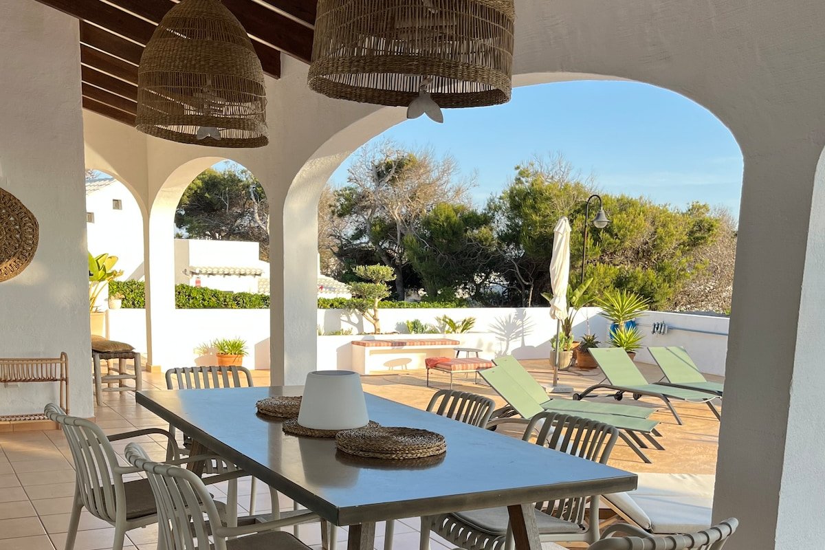 Très belle villa rénovée, fantastique vue mer ! gallery image 5