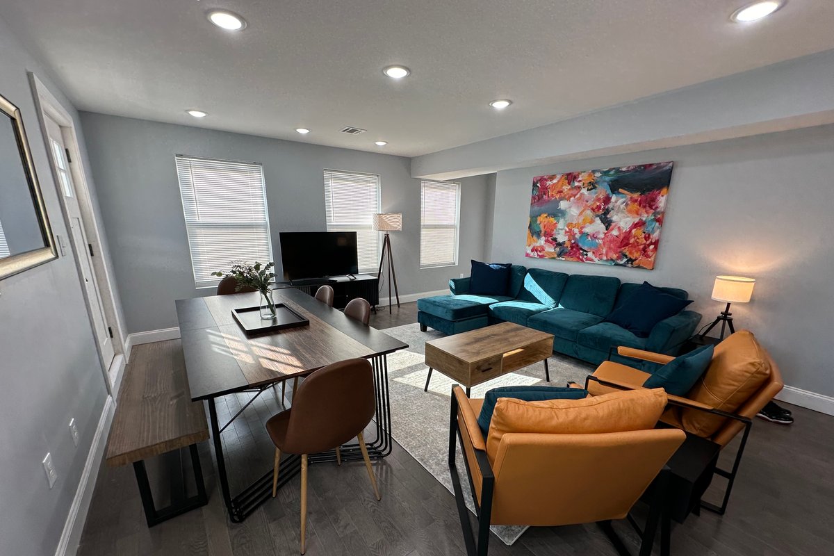 15% OFF | NYC | EWR | The Modern Mingle