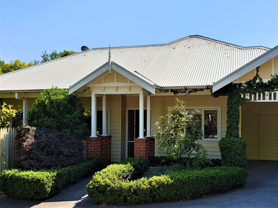 Healesville House – Fig Tree House