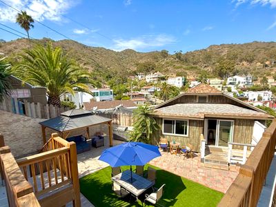 Hilltop Penthouse 2BD/2BA+Golf Cart+AC!