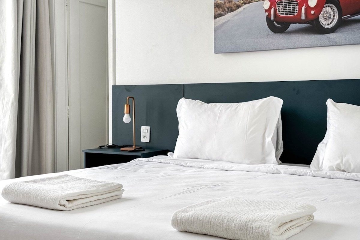 Amplo e moderno na praia de Copacabana gallery image 4