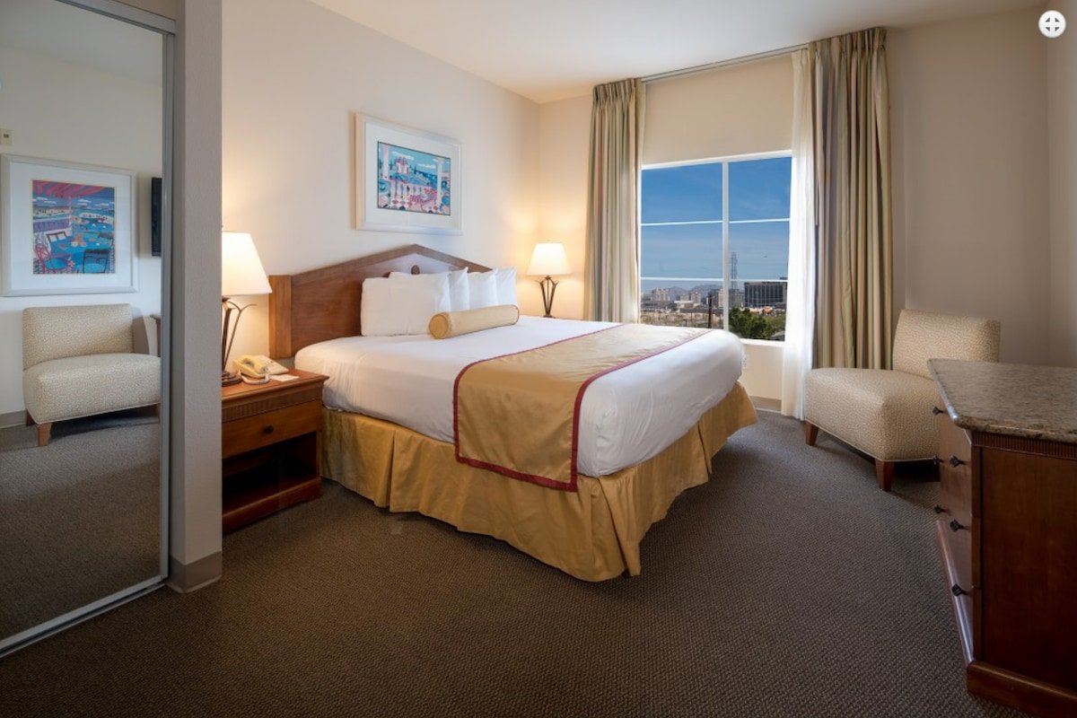 Premium Vegas Resort 2 BR, Balcony, Pool, Fitness gallery image 5