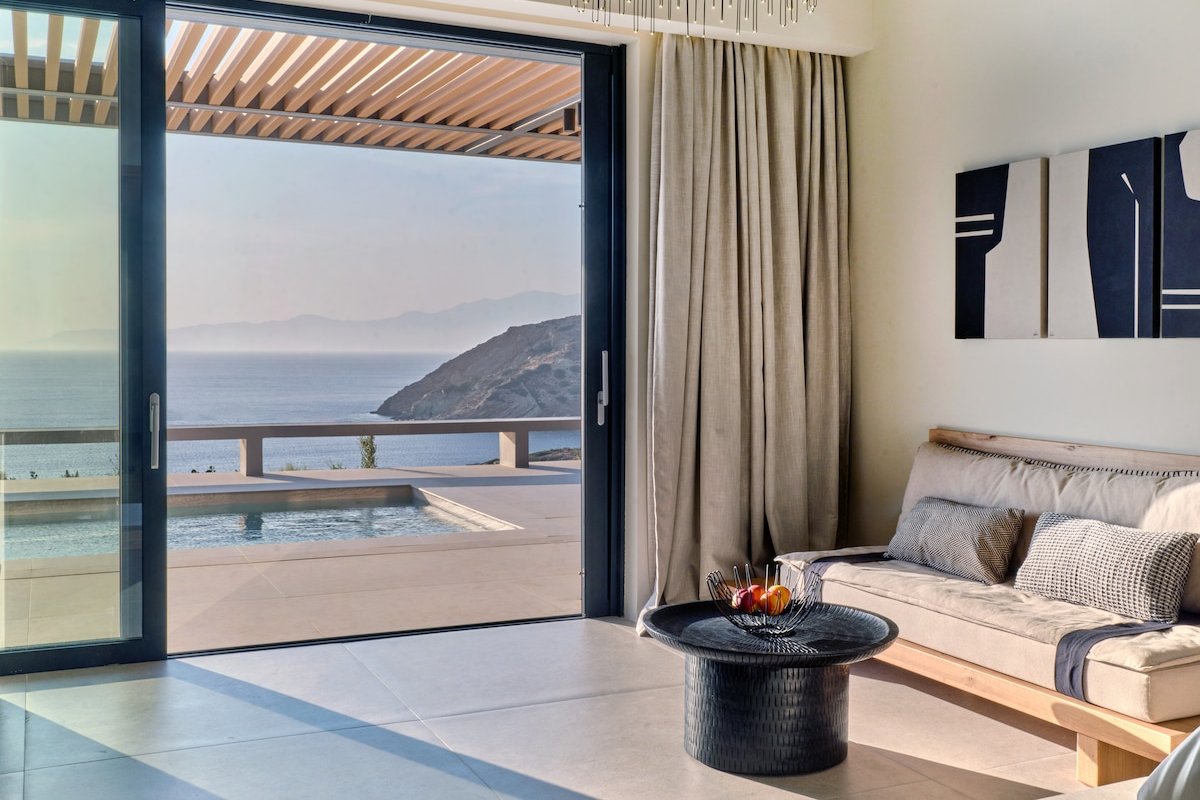 Big Blue Villas II, Andros gallery image 5