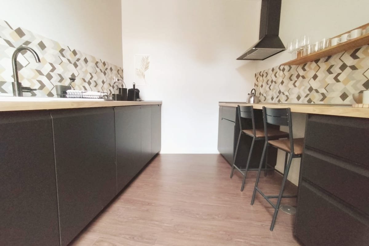 ShadesOfTrastevere(5th fl 6pax) gallery image 4