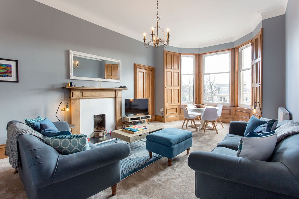 Stunningly designed contemporary apartment