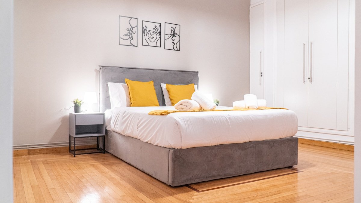 Syntagma square, 100sqm Luxurious family apt gallery image 3