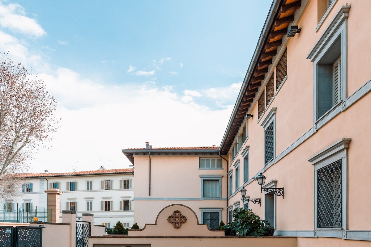 Tessitori 22 San Frediano optional parking on site gallery image 4