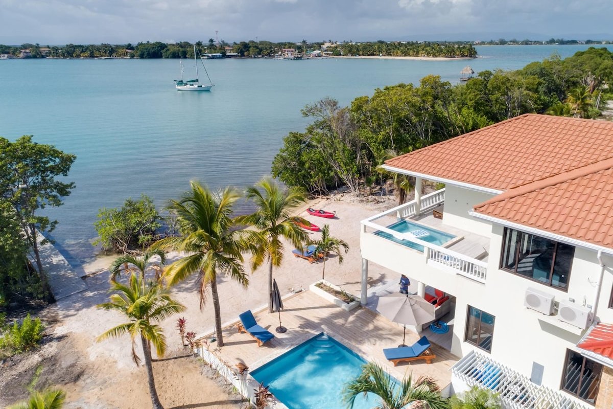 Private Island Beachfront Villa 1 Min From Village gallery image 2