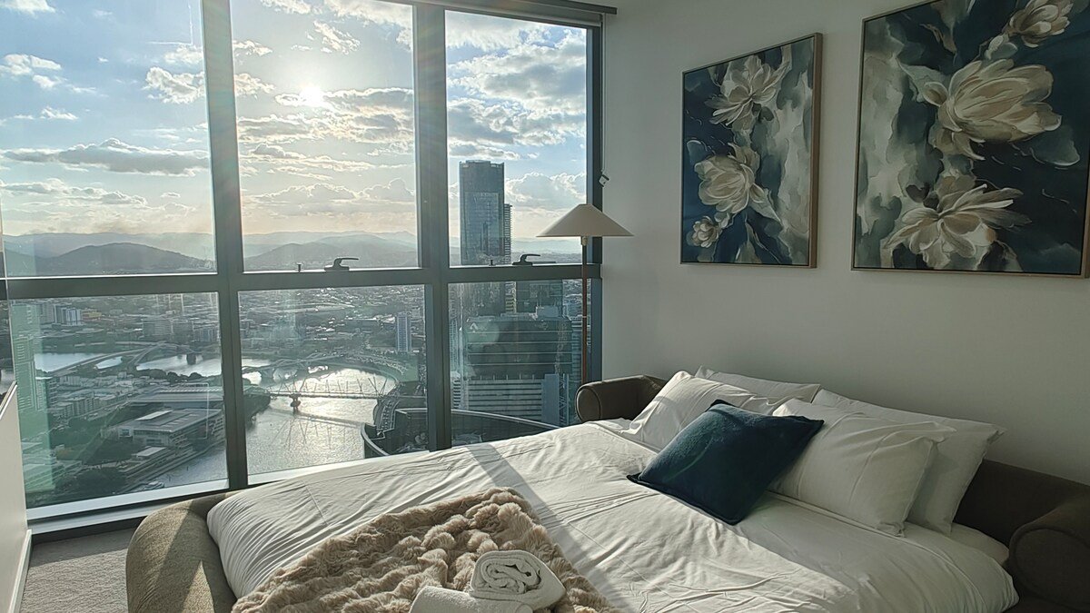 Queens Wharf Sky Home 3 bedroom gallery image 4