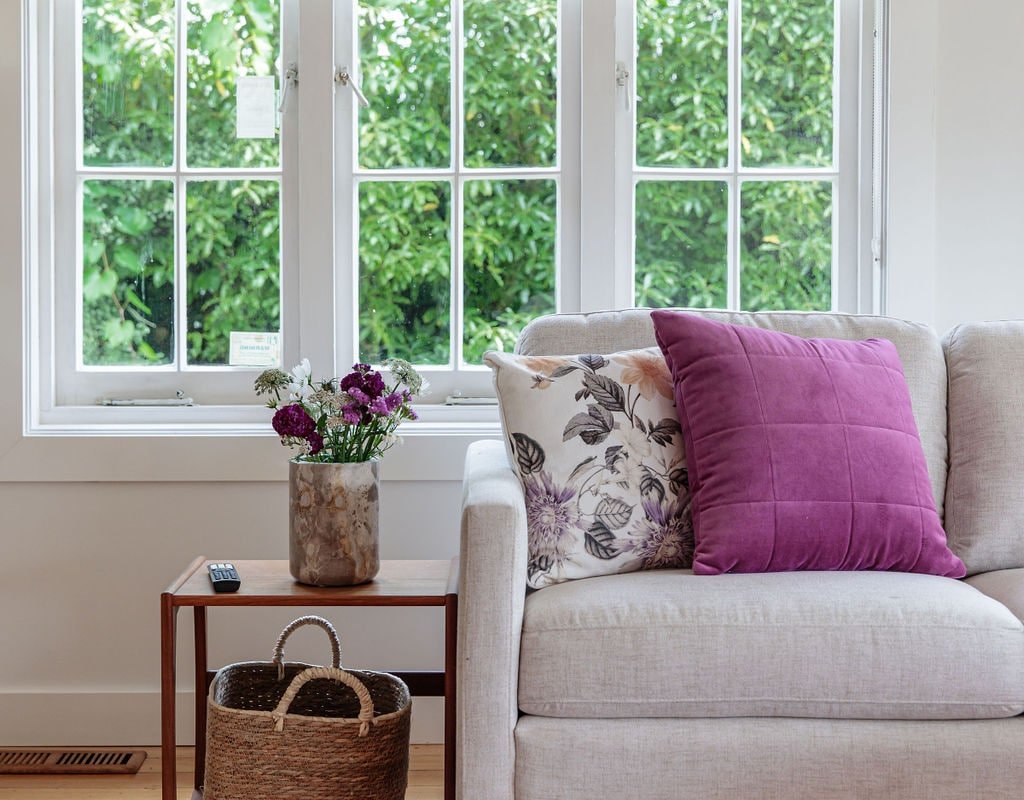 Newstead Luxury – Large home close to CBD gallery image 3