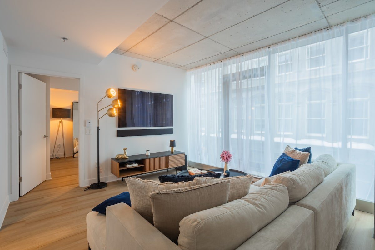 Elegant 3BR in the Heart of Old MTL|+Free Parking gallery image 5