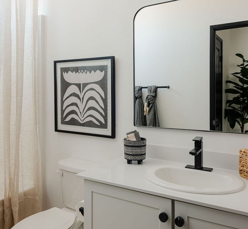 Indah – Chic Paradise in Coachella Valley gallery image 4