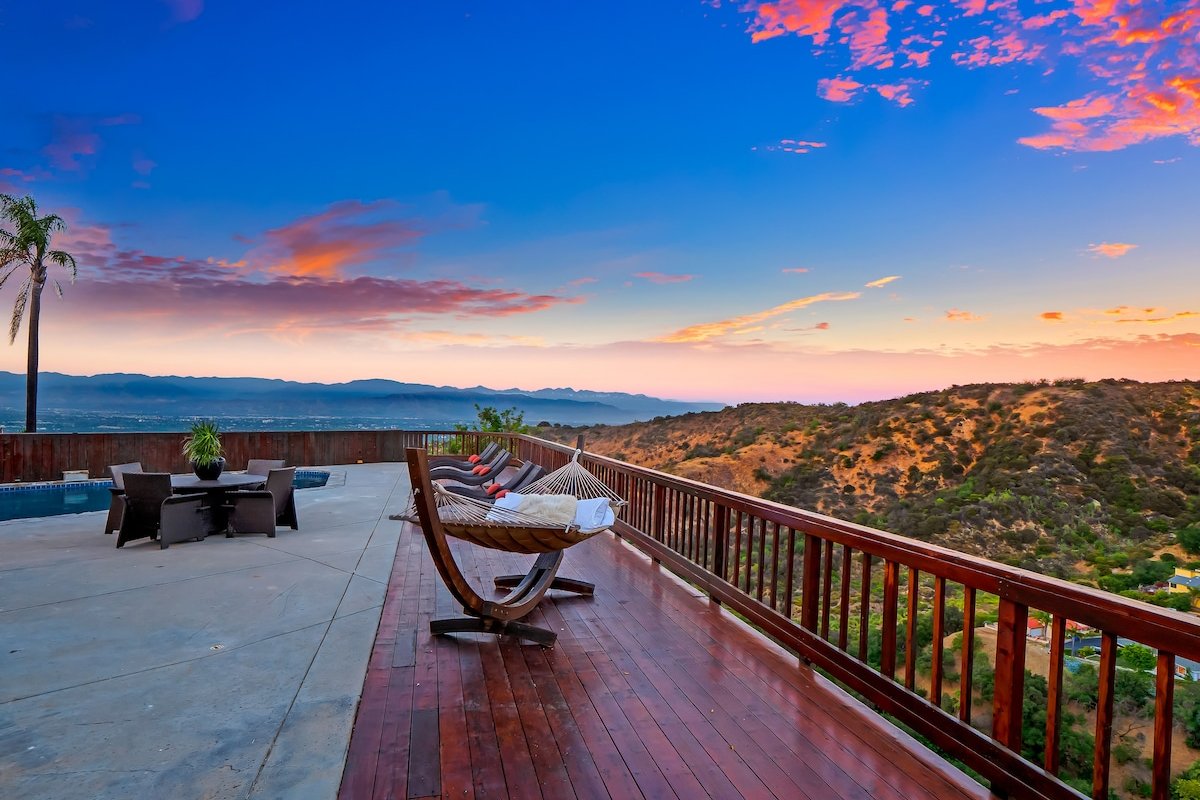 MULHOLLAND HILLS RETREAT W/BEST VIEWS IN LA gallery image 3