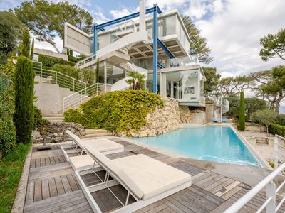 Architect-designed 5 Bedrooms Villa Cap d’Antibes