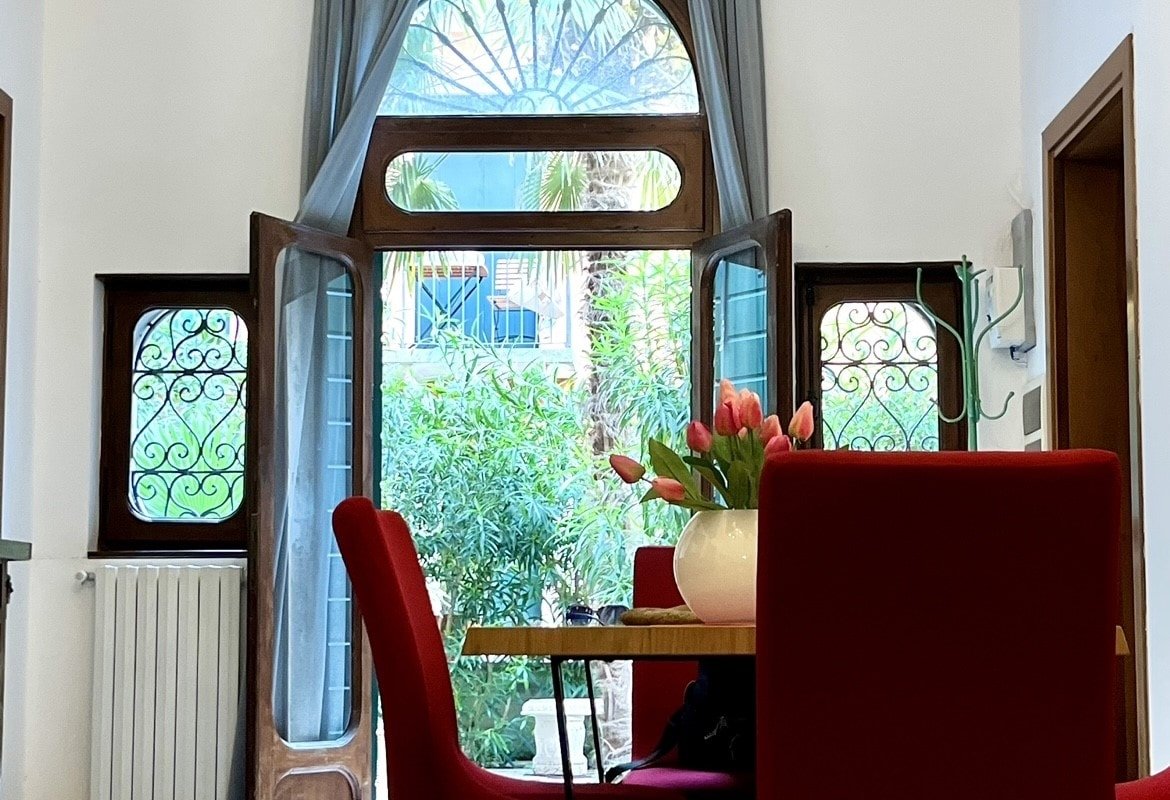 Casa con giardino, Cannaregio, 3 camere 2 bagni gallery image 5