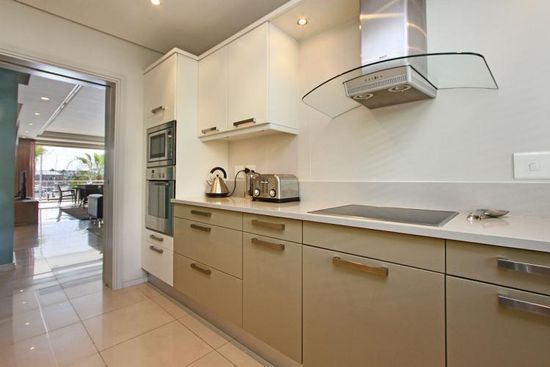 Photo 3 of Penrith 103 accommodation in V&A Waterfront, Cape Town with 2 bedrooms and 2 bathrooms