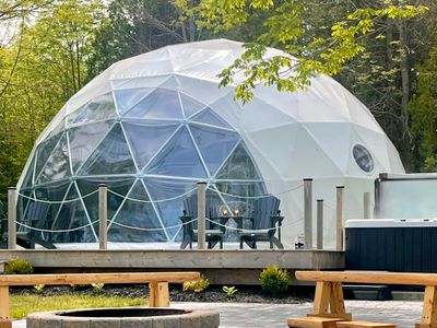 Geodome water view stay on Grand Manan Island