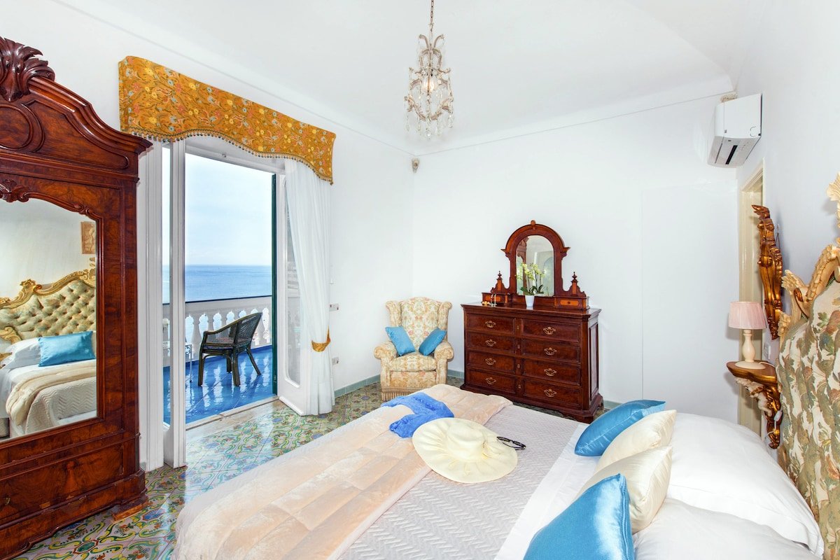 Merope gallery image 2