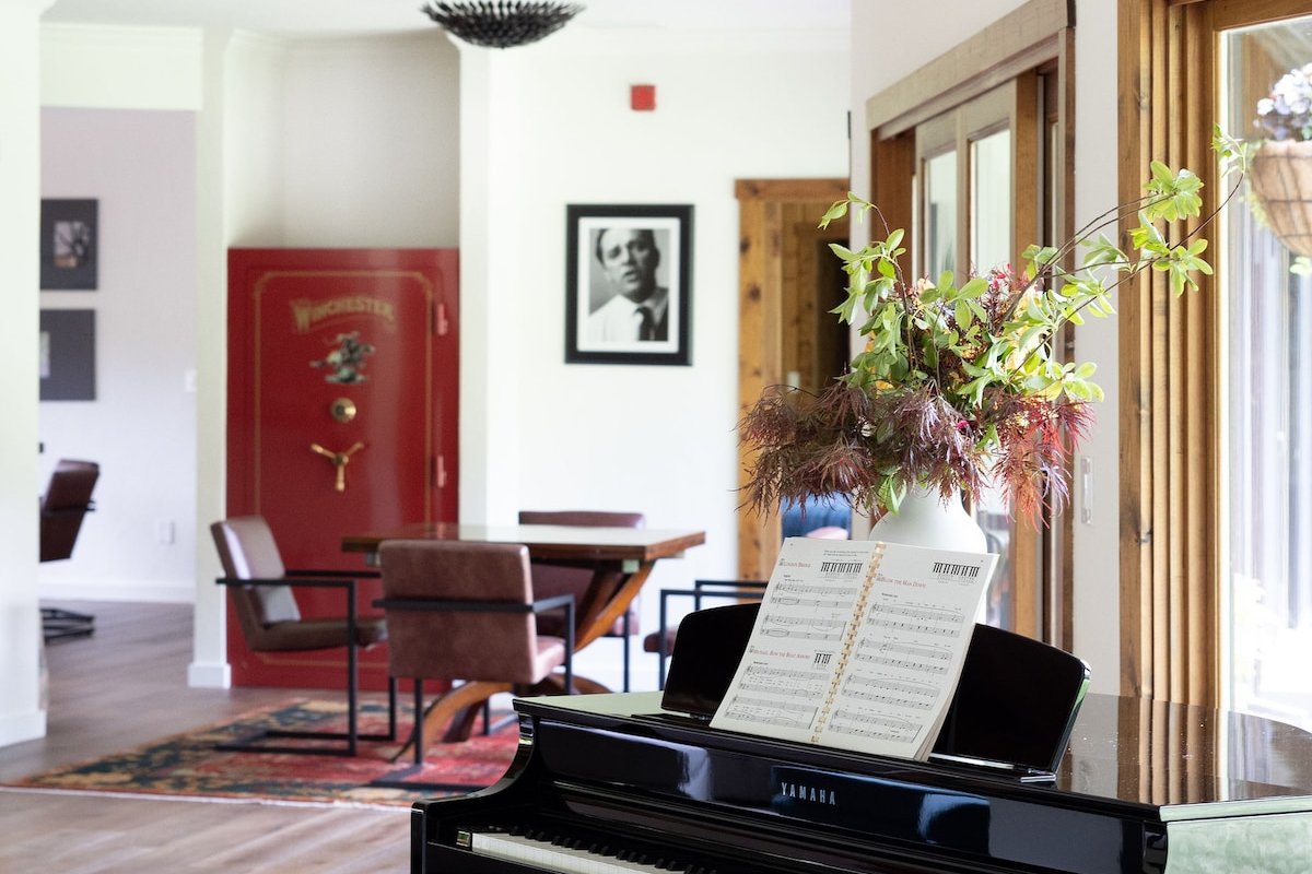 Luxury Organic Ranch Fabulous for Groups with Farm gallery image 3