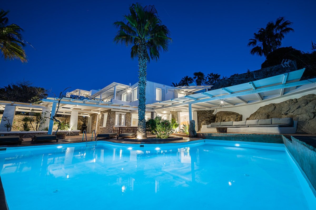 Sanarte villa 4, 4br w/private pool and sea view! gallery image 2