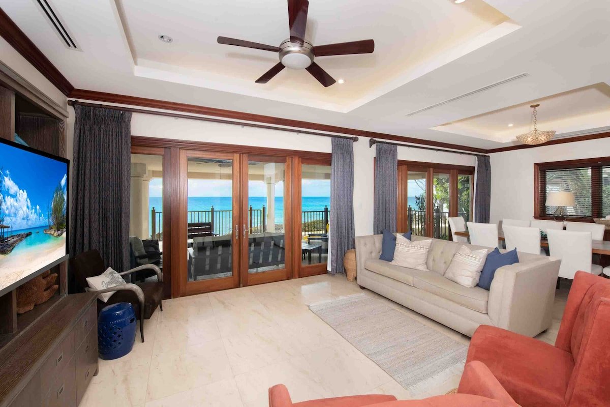 Casa Luna 14 by Grand Cayman Villas gallery image 3