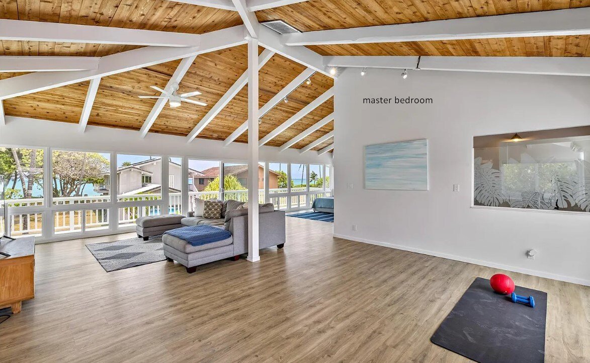 Big house just off awesome beach gallery image 4