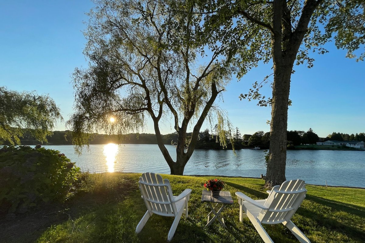 Waterfront Secluded Home with Dock gallery image 2