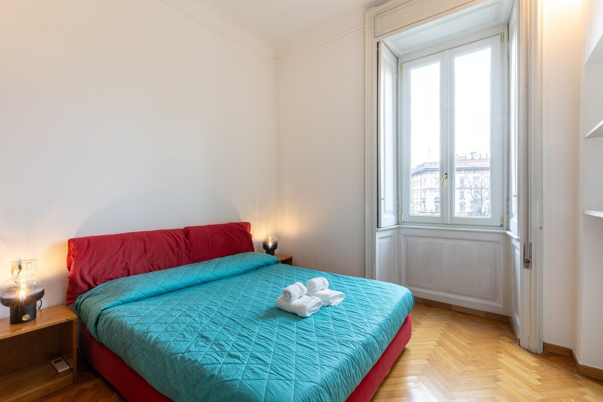 Elegante Appartamento con Vista Panoramica a Brera gallery image 5