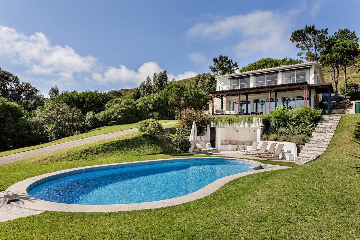 SeaView Oasis: 4BR, Pool, Tennis by Host For Us gallery image 2